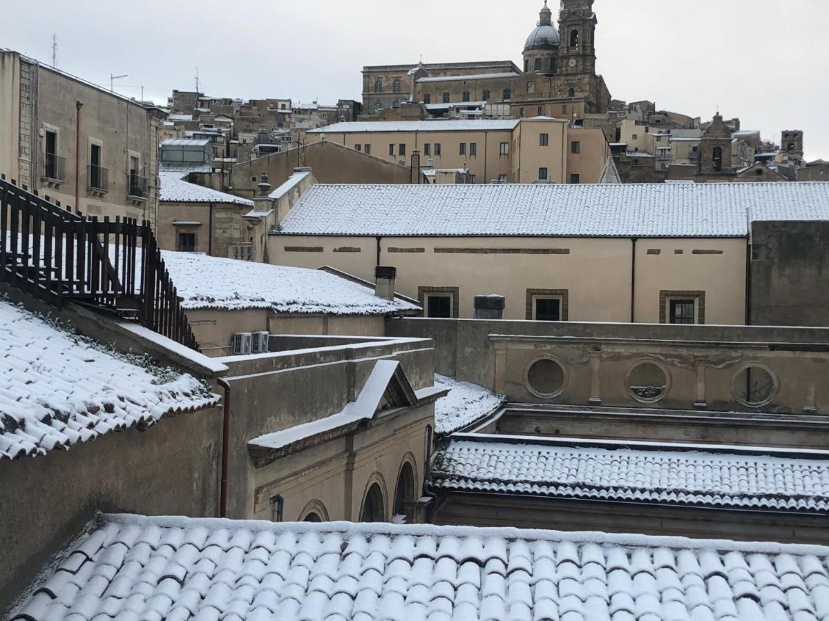 Attico Da Rosa Con Vista Spettacolare A 360 Gradi Lägenhet Caltagirone Exteriör bild